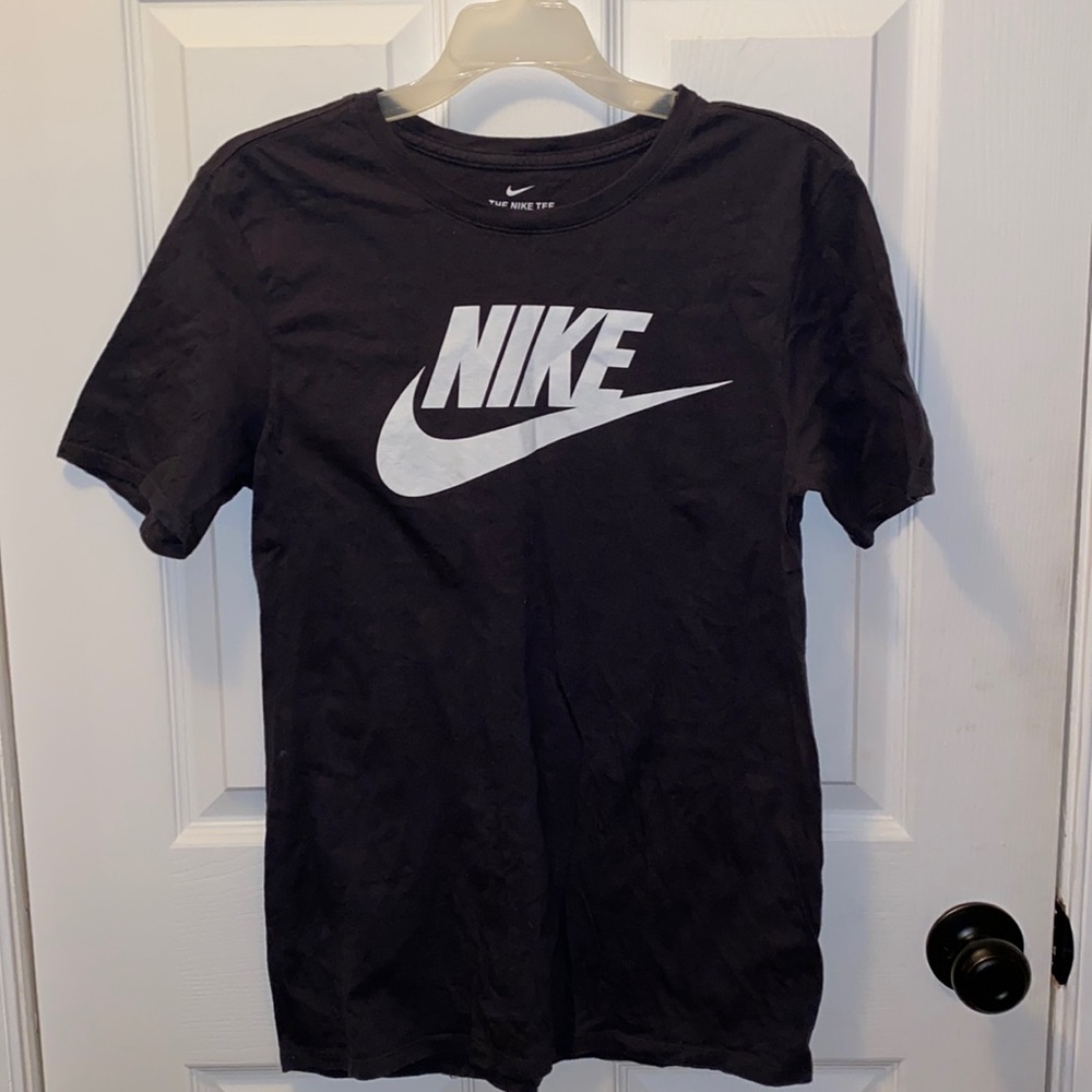 NIKE MENS T SHIRT